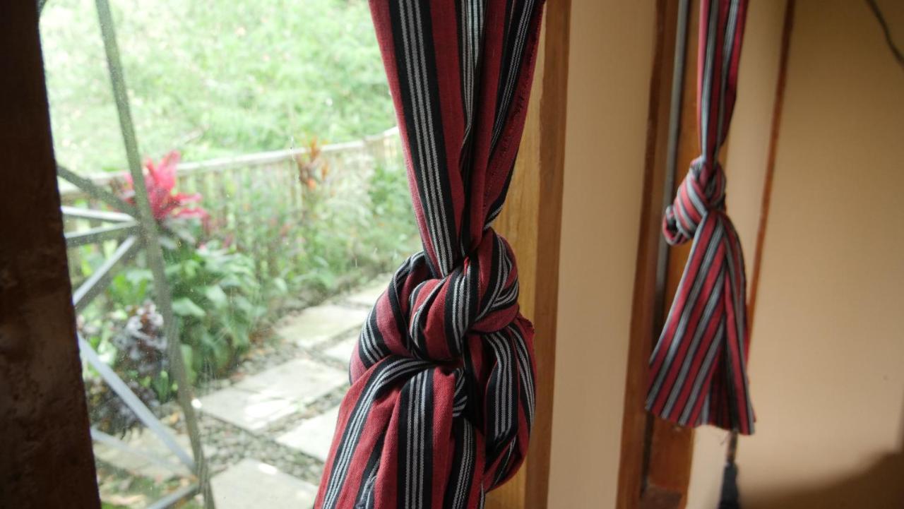 Maison d'hôtes Sanggar Pantcha Indra à Kemuning Extérieur photo
